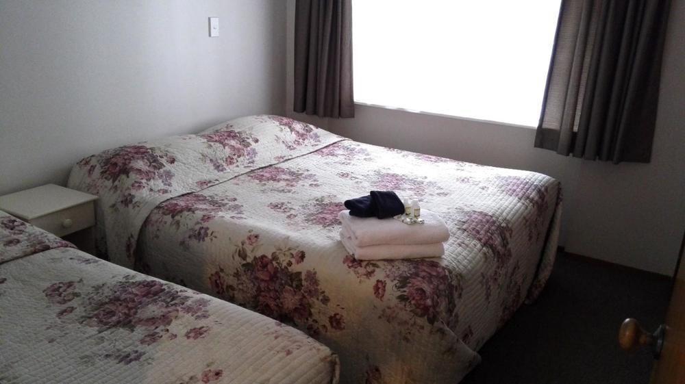Browns Bay Olive Tree Motel & Apartment Okura Bush Εξωτερικό φωτογραφία